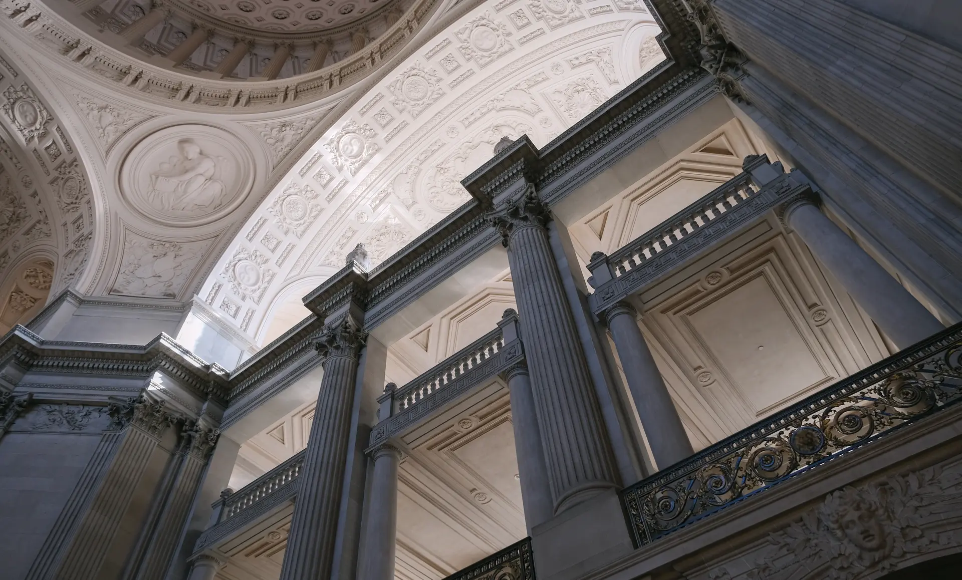 Historische gebouwen voorzien van Busch-Jaeger 